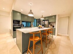 Holland Road (D10), Condominium #550992341